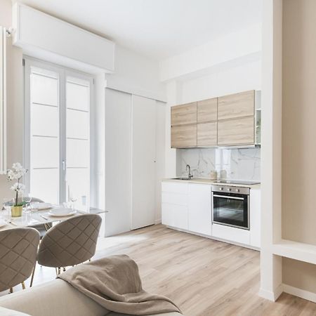 Easylife - Golden Suite Milaan Buitenkant foto