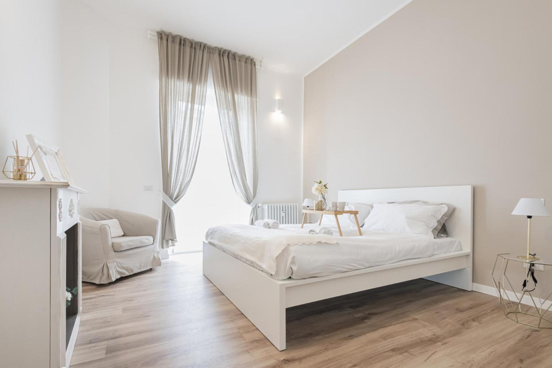 Easylife - Golden Suite Milaan Buitenkant foto